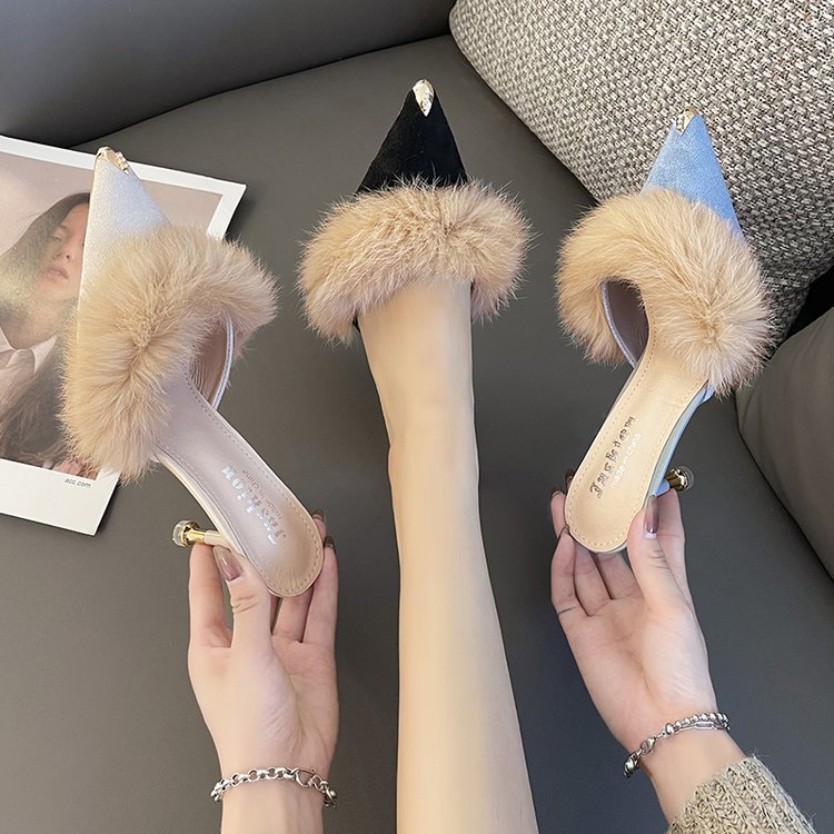 Damen Mules mit eleganten Pelzverzierungen und modischem Absatz EB