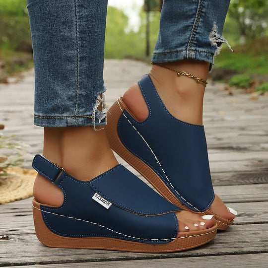 Damen Komfortable Clogs mit modischem Riemen EB
