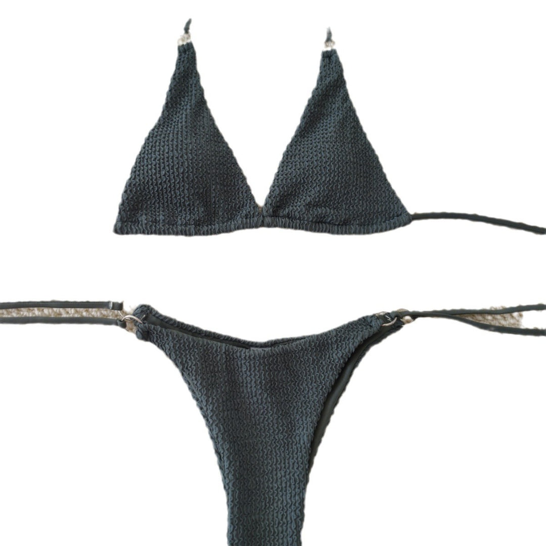 Damen Triangel-Bikini mit strukturiertem Gewebe und eleganten Ringverzierungen EB
