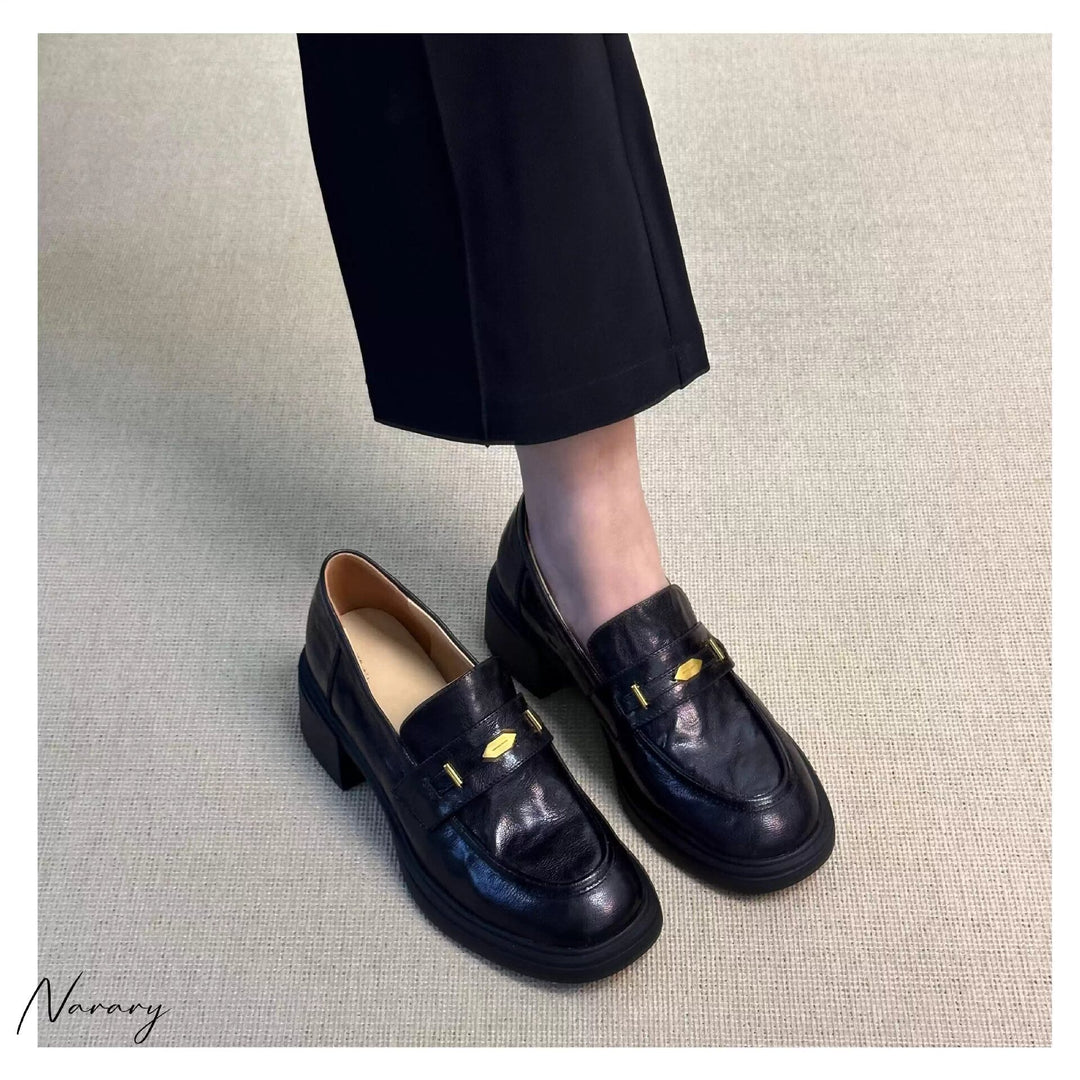 Damen Mokassins mit eleganter Schnallenapplikation und rutschfester Sohle EB