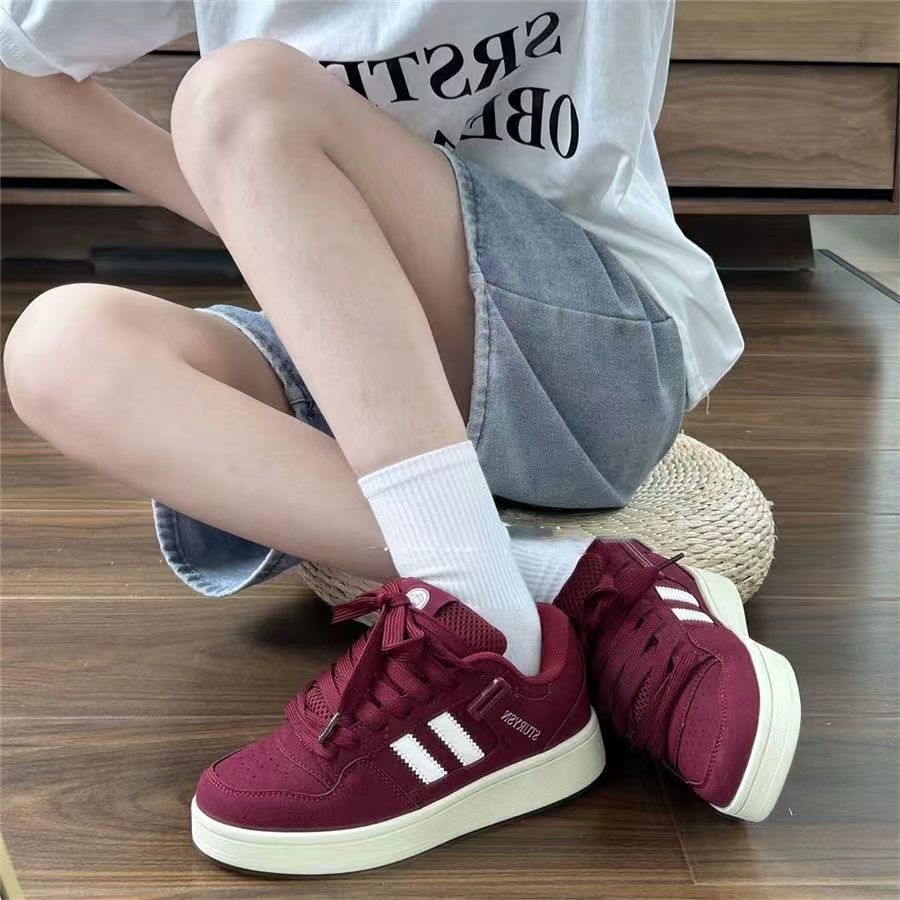Damen Sneakers im urbanen Retro-Stil mit gepolsterter Innensohle und rutschfester Laufsohle EB