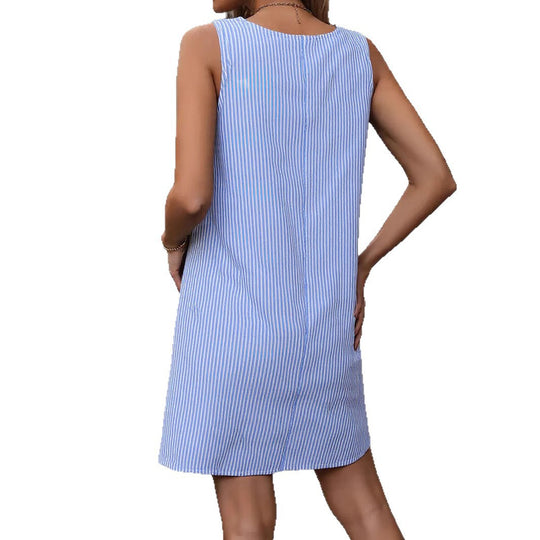 Damen lässiges Trägerkleid mit Taschen und Knopfdetails EB