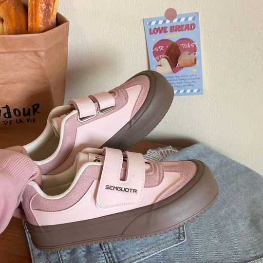 Damen Bequeme Sneaker mit doppeltem Klettverschluss und dämpfender Sohle EB