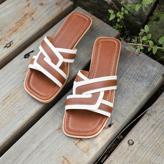 Damen Modische Riemensandalen mit bequemer Sohle und eleganten Überkreuz-Riemen EB