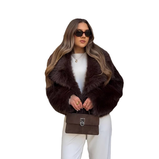 Damen Luxuriöse Kunstpelzjacke mit voluminösen Ärmeln und elegantem Schnitt EB