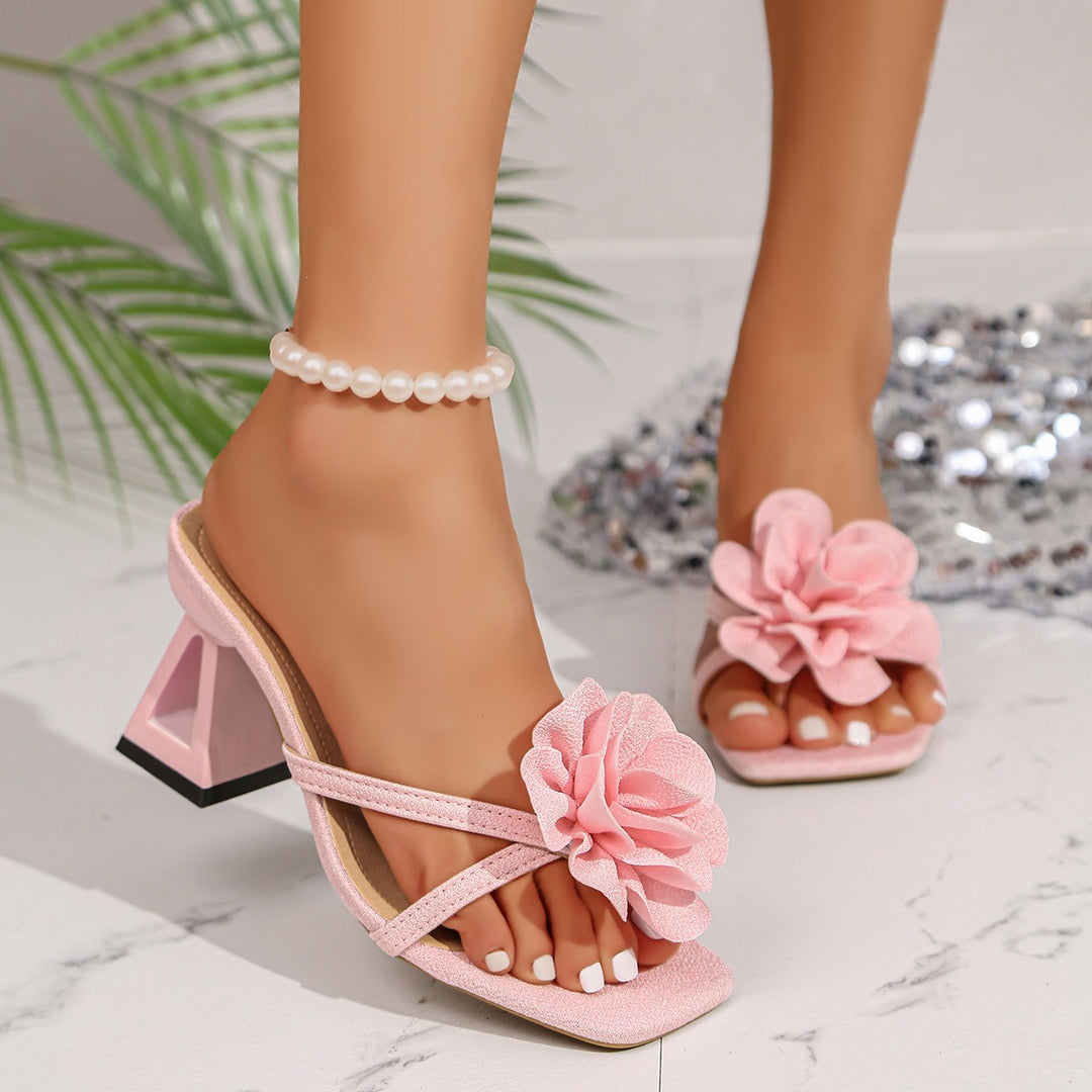 Damen Blockabsatz Sandaletten mit floralen Applikationen EB
