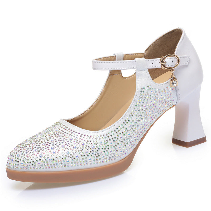 Damen Hochwertige Pumps mit funkelndem Strassbesatz und elegantem Riemen EB