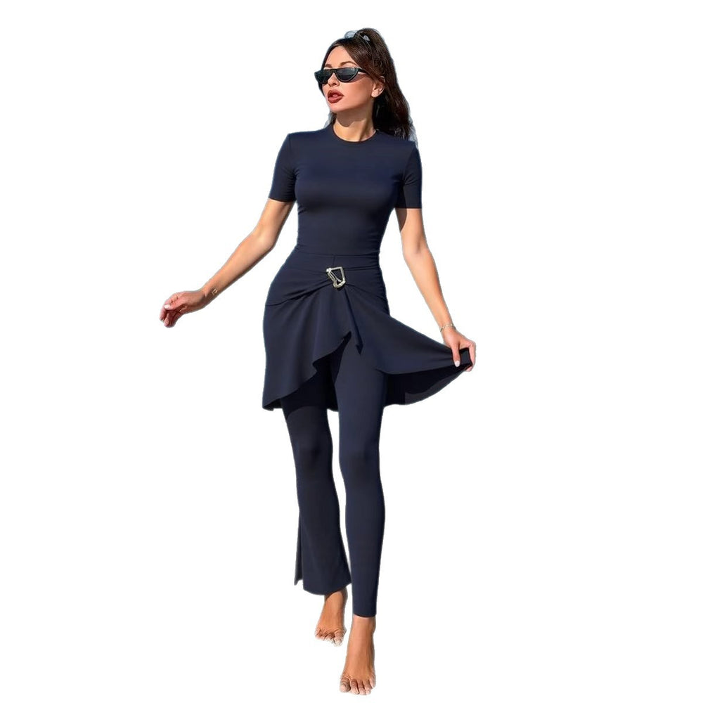 Damen eleganter Schwimmanzug mit asymmetrischem Rock und figurbetonendem Design EB