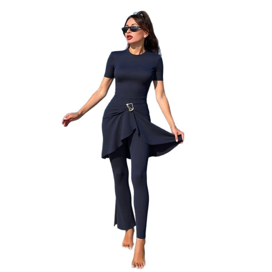 Damen eleganter Schwimmanzug mit asymmetrischem Rock und figurbetonendem Design EB
