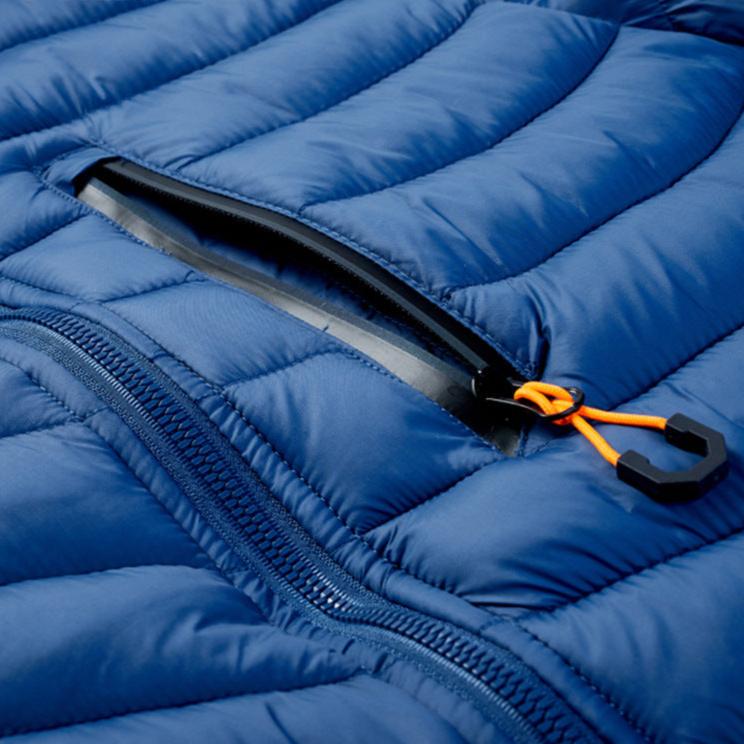 EB | Gesteppte leichte Herrenjacke mit Kapuze