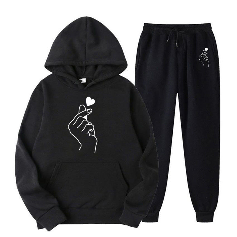Damen Jogginganzug mit kreativem Herzmotiv und bequemer Passform EB