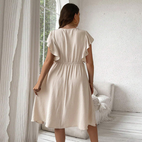 Damen lässiges Knopfkleid mit V-Ausschnitt und Rüschendetails EB