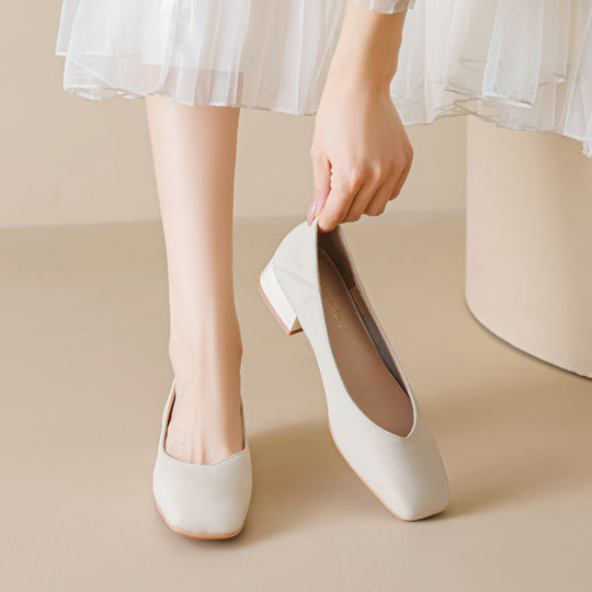Damen elegante Ballerinas mit quadratischer Kappe und komfortablem Blockabsatz EB