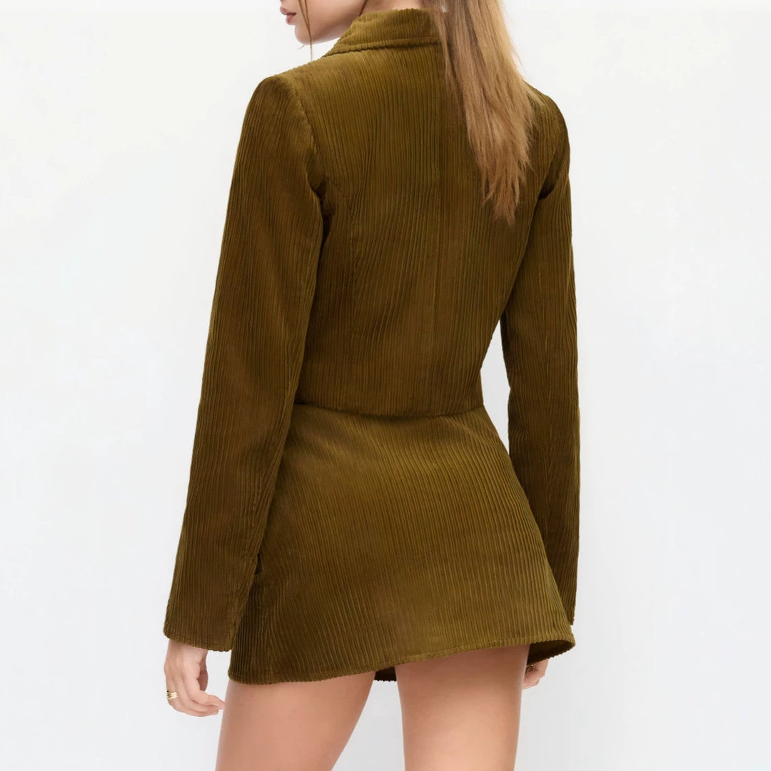 Damen Plissierte Kurzjacke mit Hemdkragen und umgeschlagenen Manschetten EB