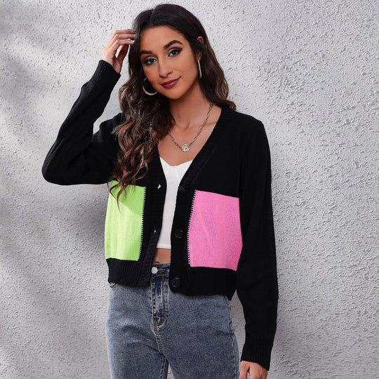 Damen Modische Strickjacke mit bunten Taschen und tiefem V-Ausschnitt EB