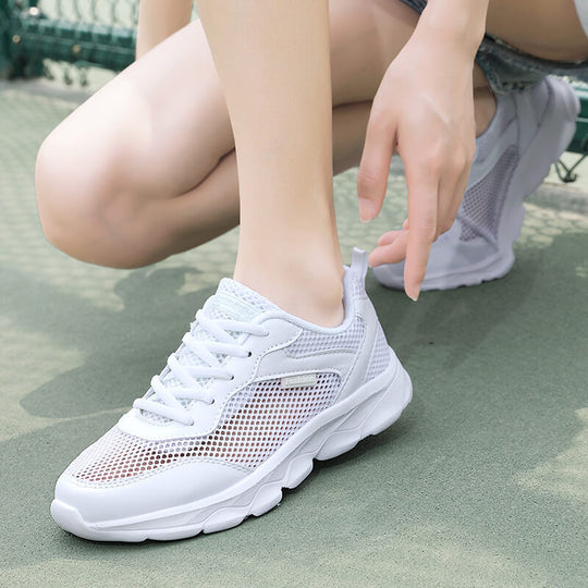 Damen nan leichter Alltags- und Reisesneaker mit luftiger Netzstruktur, dämpfender Leichtsohle und Fersenlasche EB