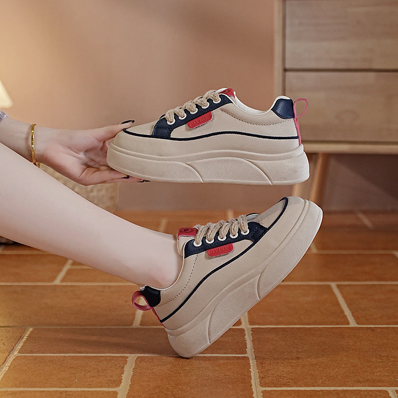 Damen Plateausneaker mit modischem Design und dämpfender Sohle EB