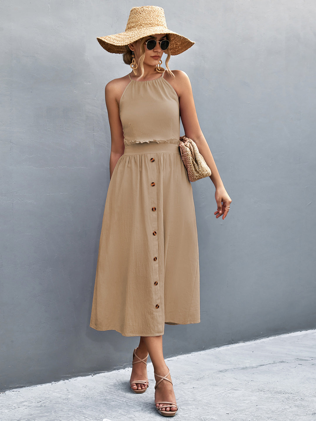 Damen Maxikleid mit hohen Trägern, elastischem Bund und dekorativen Knöpfen EB