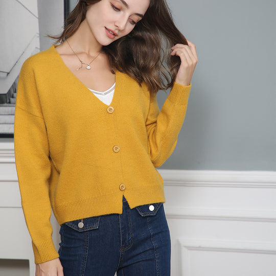 Damen Strickjacke mit V-Ausschnitt und Knopfdetails EB