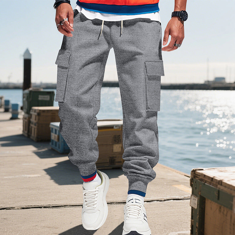 Herren Cargo-Jogginghose aus Sweat mit elastischem Bund, Kordelzug, aufgesetzten Klappentaschen & gerippten Bündchen EB