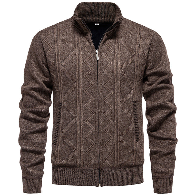 Herren Strickjacke mit Zopfmuster und hohem Stehkragen EB