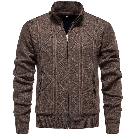 Herren Strickjacke mit Zopfmuster und hohem Stehkragen EB