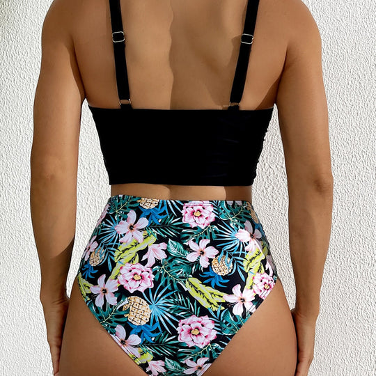 Damen Hoch geschnittenes Bikini-Set mit Wickeloberteil und figurformen Details EB