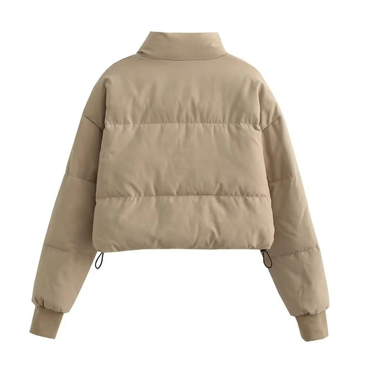 Damen cropped Steppjacke mit hochschließendem Kragen und praktischen Reißverschlusstaschen EB