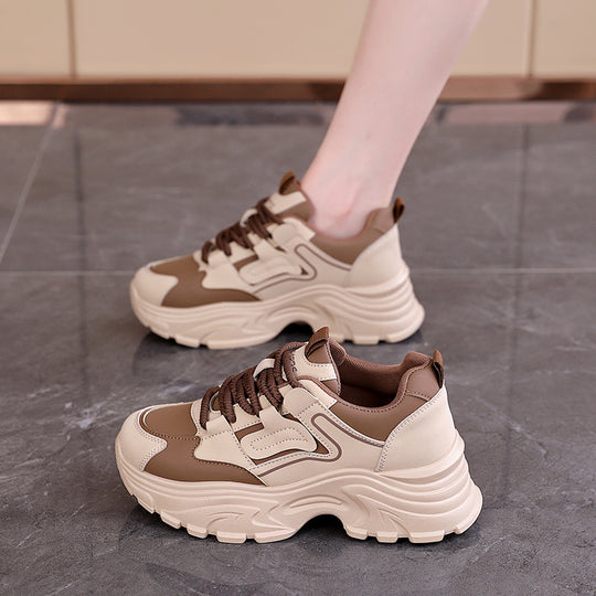 Damen Chunky Sneakers mit luftdurchlässigem Obermaterial und dämpfendem Sohlenprofil EB