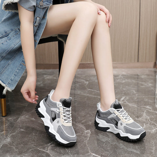 Damen Sportliche Sneakers mit atmungsaktiver Netzstruktur und griffiger Sohle EB