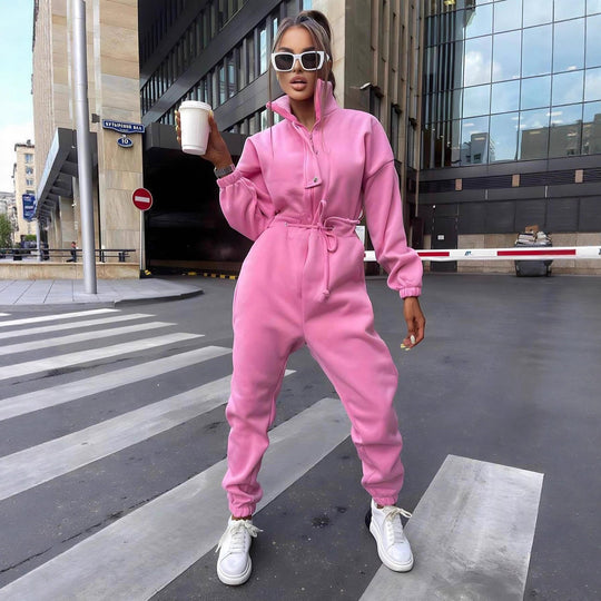 Damen taillierter Velours-Jumpsuit mit Tunnelzug Stehkragen und elastischen Bündchen Eichborn Berlin