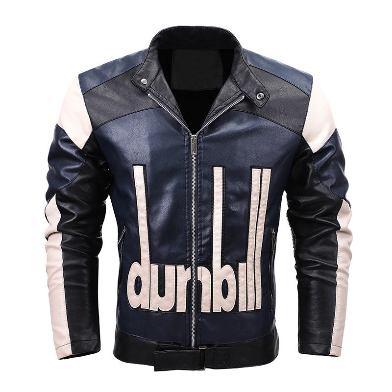 Herren Bikerjacke aus Kunstleder mit markanter Logo‑Applikation und tailliertem Schnitt EB