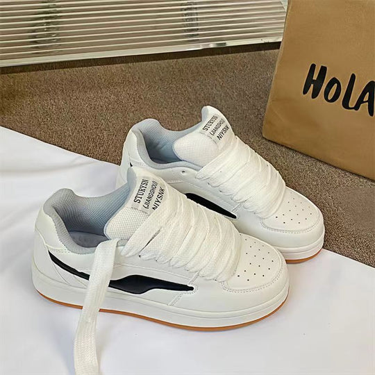 Damen Sneaker mit sportlichem Design und rutschfester Gummisohle EB