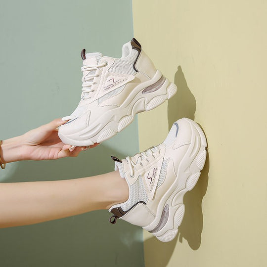 Damen Sneaker mit dicker Profilsohle und atmungsaktiver Mesh-Oberfläche EB
