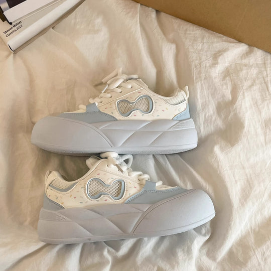 Damen Sportliche Sneakers mit dicker, flexibel dämpfender Sohle EB