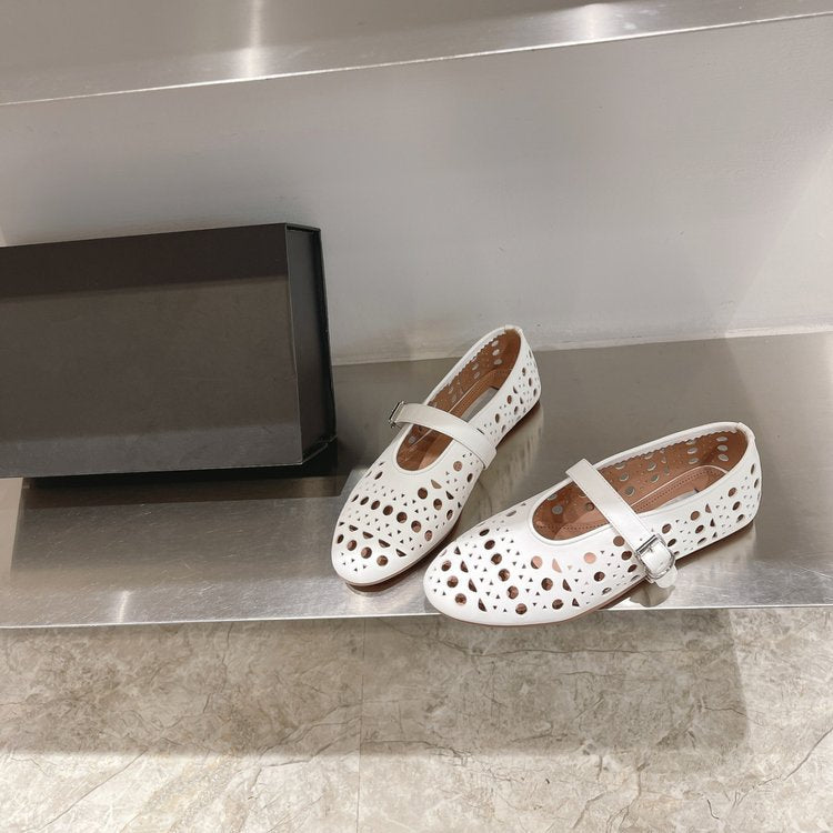 Damen elegante Ballerinas im modischen Lochdesign mit verstellbarem Riemen EB