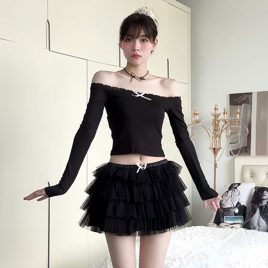 Damen Off-Shoulder Shirt mit Spitzendetails und enganliegendem Schnitt EB
