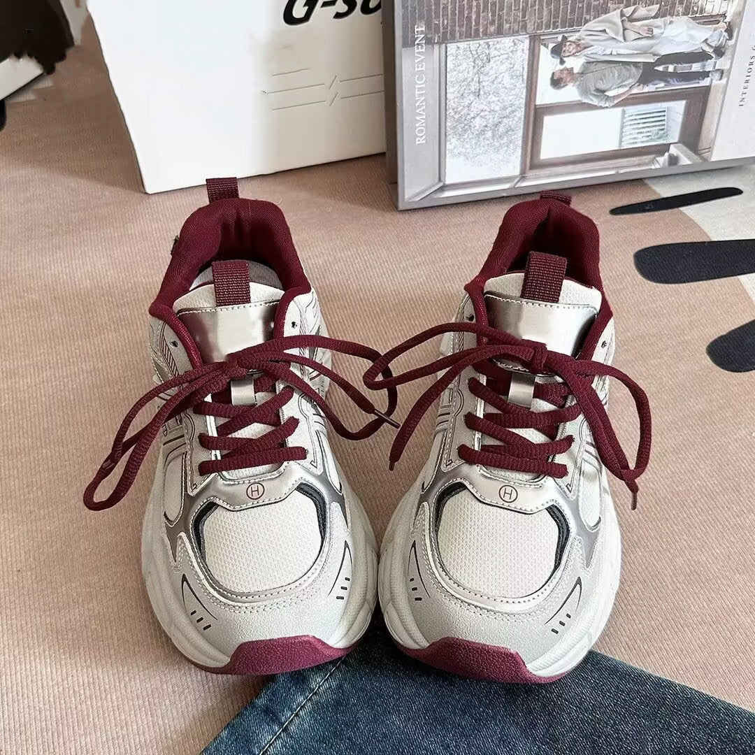 Damen Sportliche Sneakers mit atmungsaktivem Obermaterial und stabiler Profilsohle EB