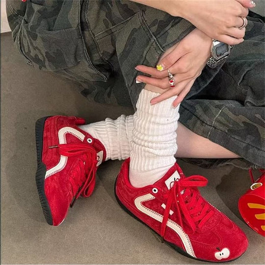 Damen Trendige Sneaker mit sportlichem Design und verspielten Applikationen EB