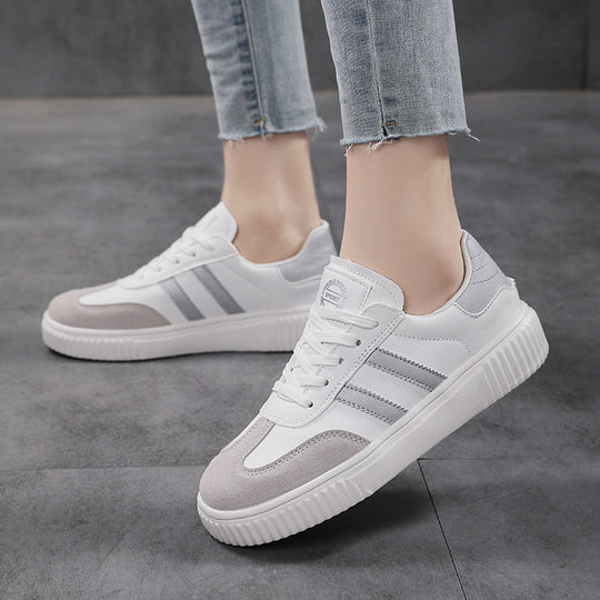 Damen Sportliche Sneakers mit Retro-Inspiration und griffiger Sohle EB