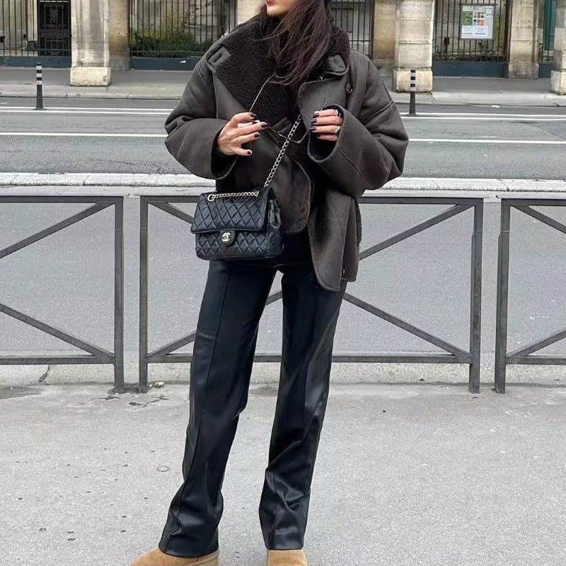 Damen modische Übergangsjacke mit weich gefüttertem Kragen und praktischen Taschen EB