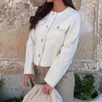 Damen elegante Bouclé-Jacke mit Knopfdetails und praktischen Taschen EB