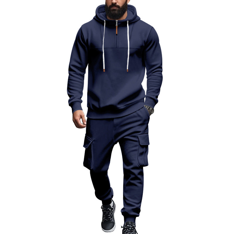 Herren Kapuzen-Sportanzug mit modernem Schnitt und praktischen Taschen EB
