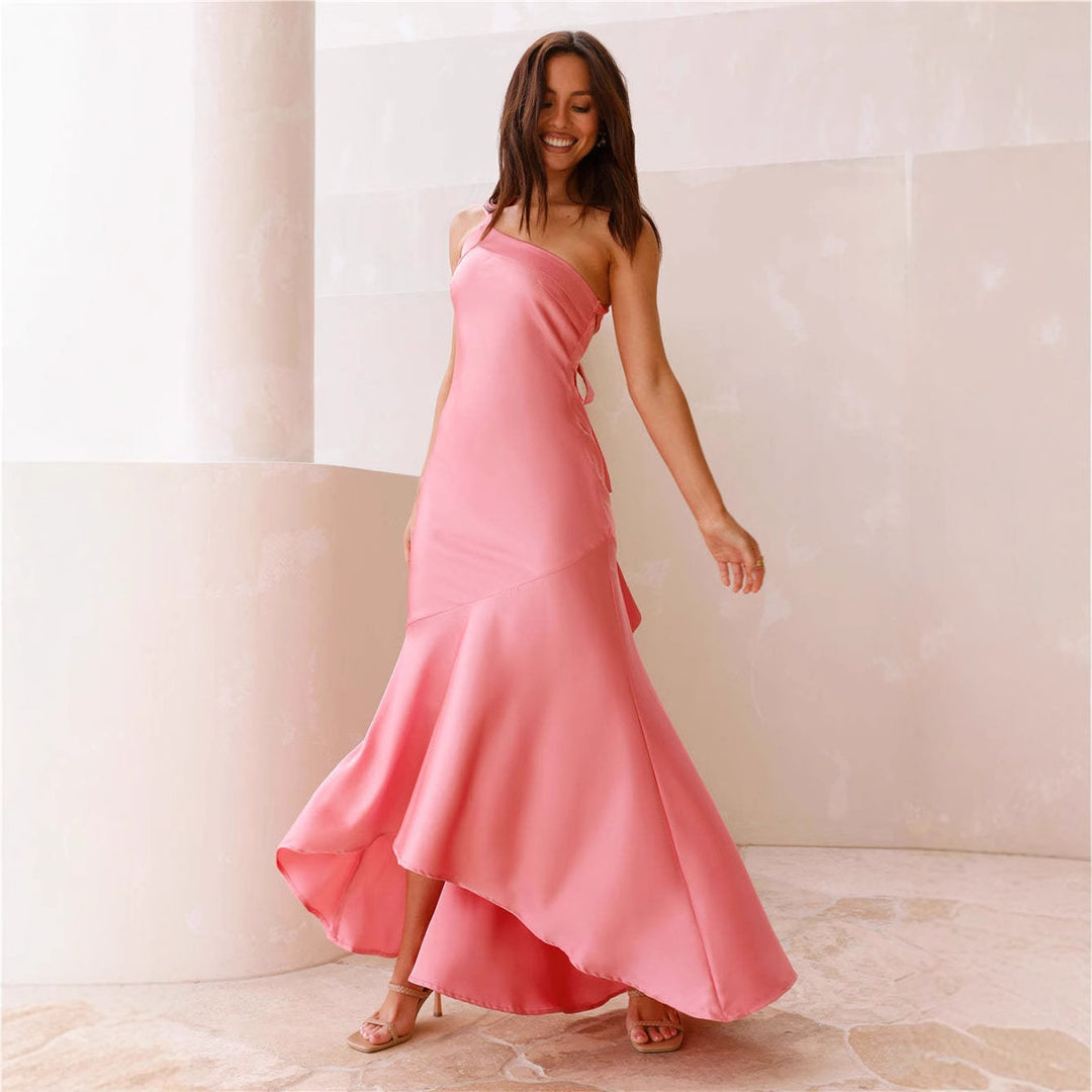 Damen Elegantes asymmetrisches Maxikleid mit schulterfreiem Design und fließendem Schnitt EB