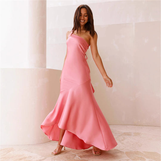 Damen Elegantes asymmetrisches Maxikleid mit schulterfreiem Design und fließendem Schnitt EB