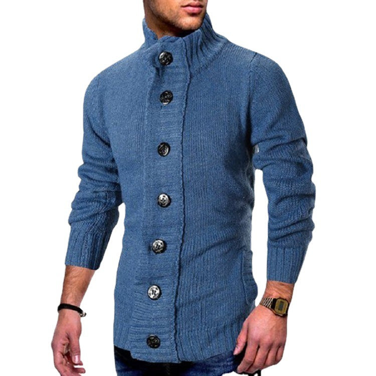 Herren Strickjacke mit hohem Kragen und dekorativen Knopfdetails EB