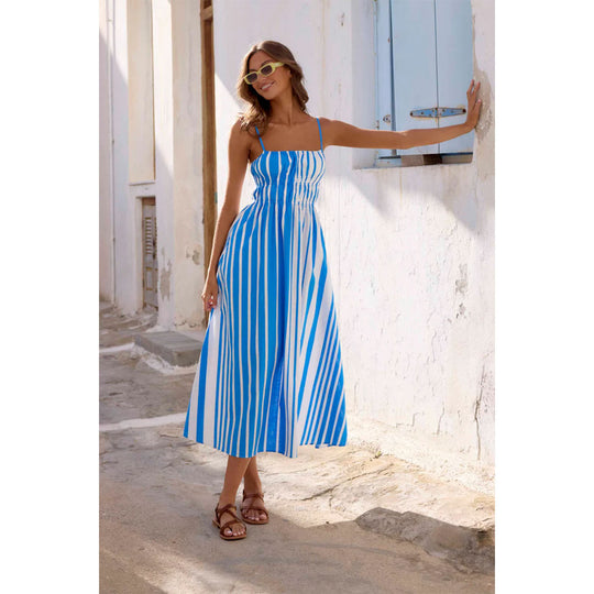 Damen Sommerliches Maxikleid mit schmalen Trägern und raffiniertem Streifenmuster EB