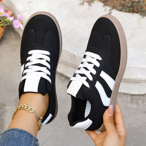 Damen Sportliche Sneaker mit klassischer Schnürung und rutschfester Sohle EB