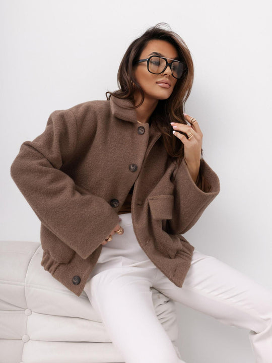 Damen Kuschelige Overshirtjacke im lässigen Stil mit praktischen Taschen und Knopfverschluss EB