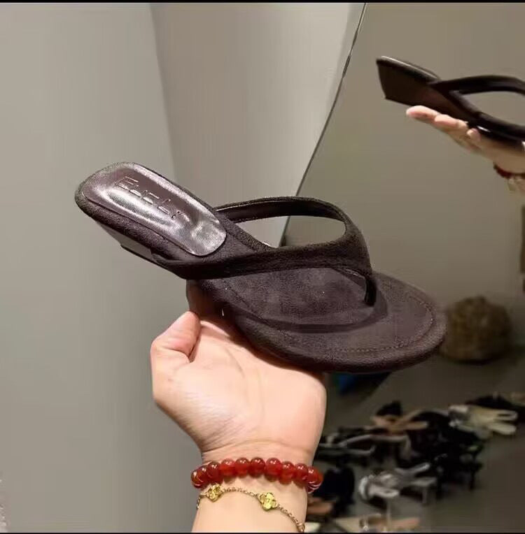 Damen elegante Zehentrenner-Pantoletten mit komfortabler Absatzhöhe und modischem Design EB